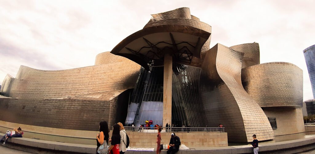 Guggenheim,,Bilbao,,Museum,,Modern,Art